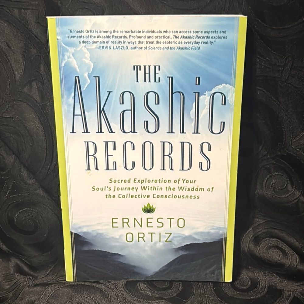 The Akashic Records by Ernesto Ortiz BOOK